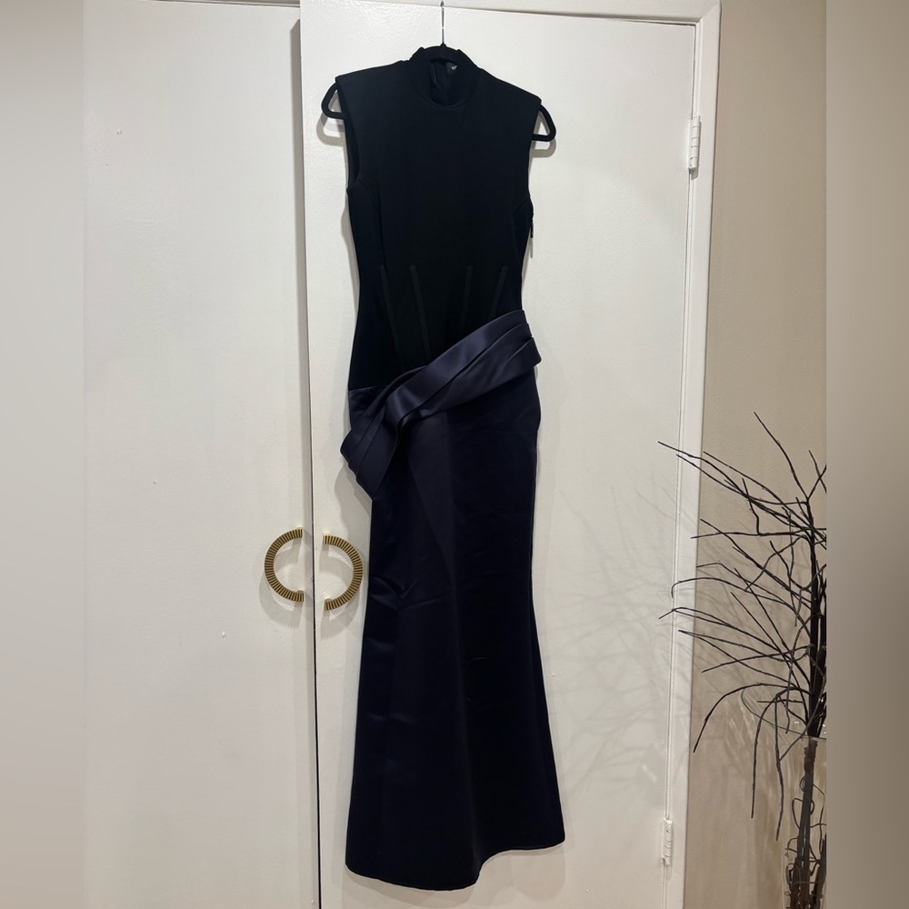 Nafsika Skourti The Trophy Evening Gown - Picture 3 of 6